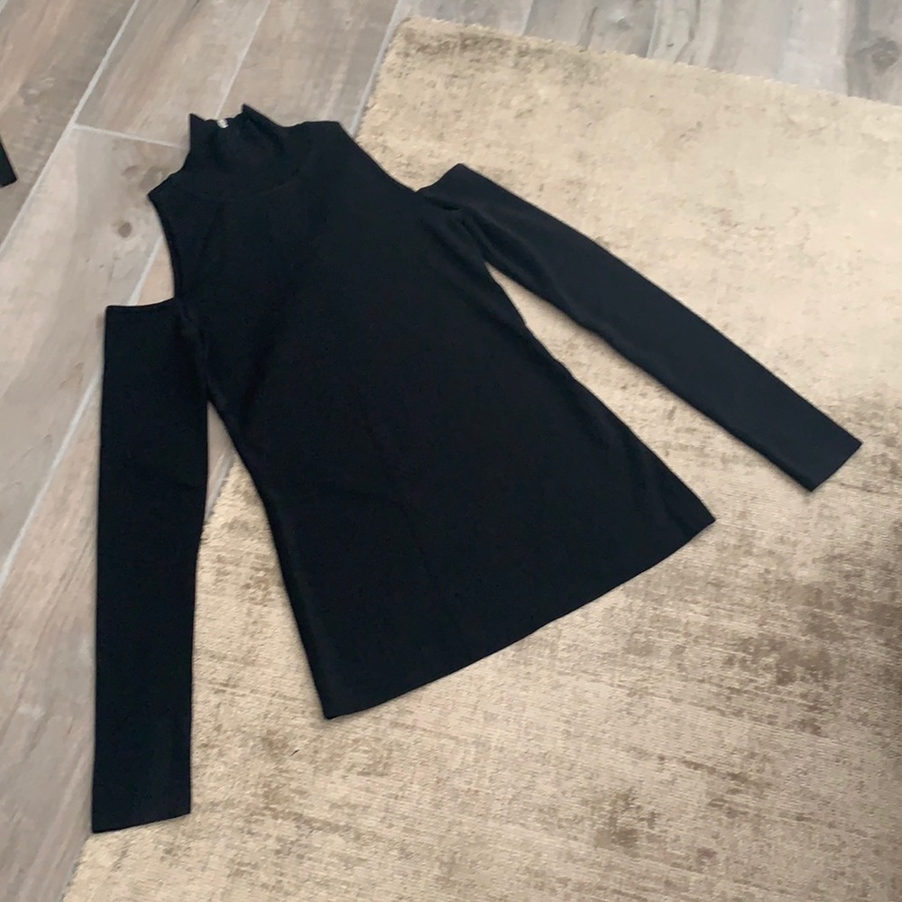 White House Black Market Cold Shoulders Top